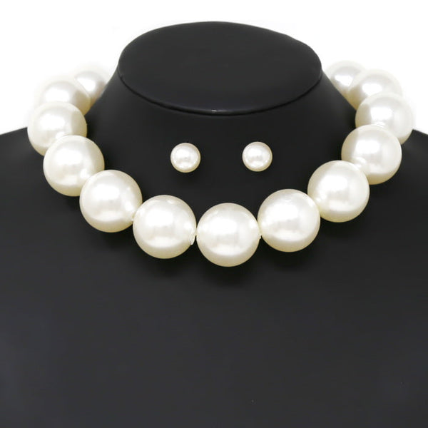 Hyacinth chunky  Big Ball  Pearl Necklace