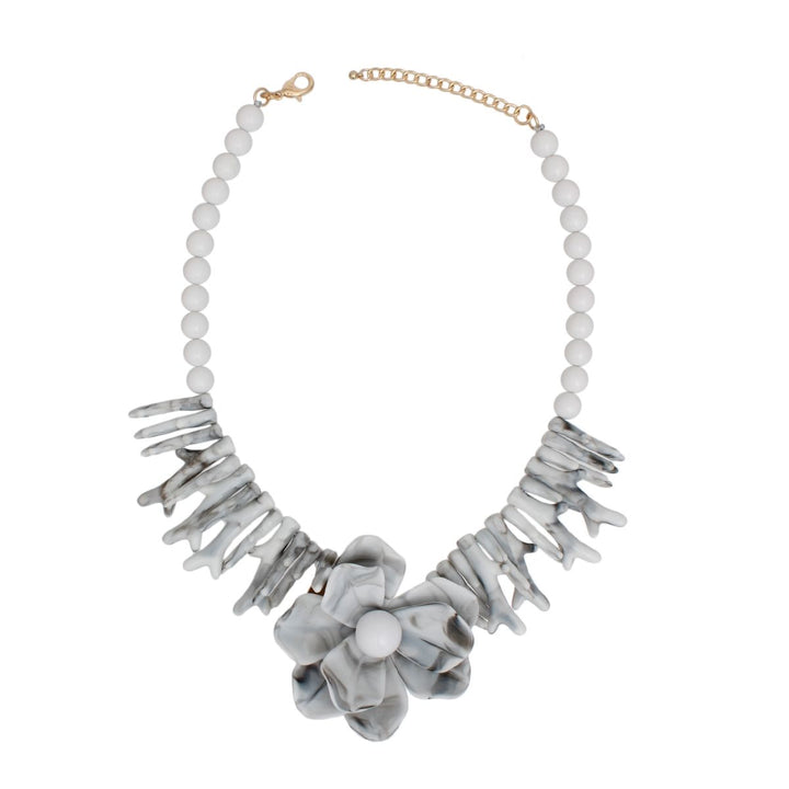 Collar Gray Exotic Goddess Floral Necklace